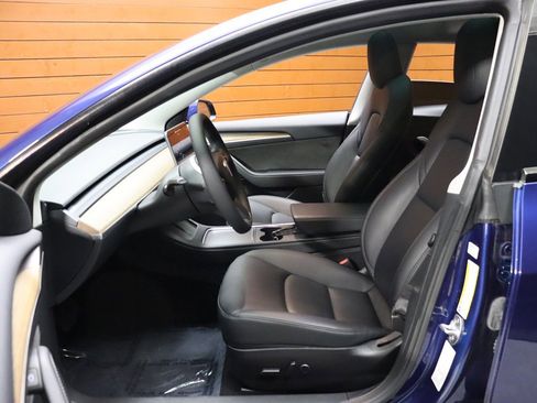 Used 2023 Tesla Model 3 Standard Range image 36