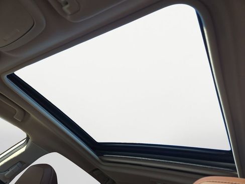 Certified 2024 Subaru Forester Touring AWD/4WD image 19