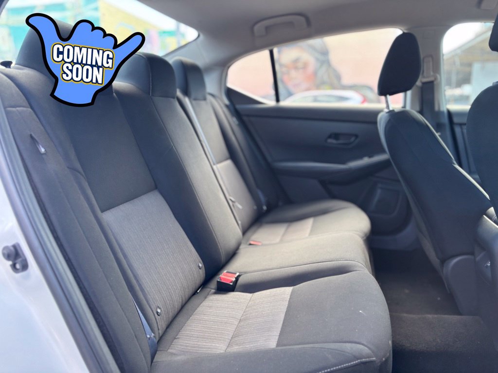 Used 2025 Nissan Sentra SV FWD image 11