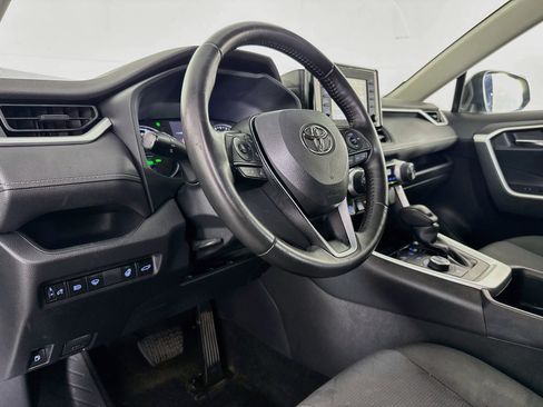 Used 2022 Toyota RAV4 XLE w/ Convenience Package AWD/4WD image 21