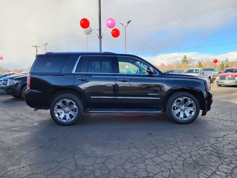 Used 2016 GMC Yukon Denali image 10