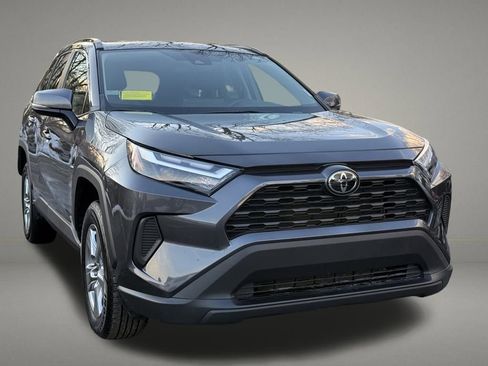 Used 2024 Toyota RAV4 XLE image 8