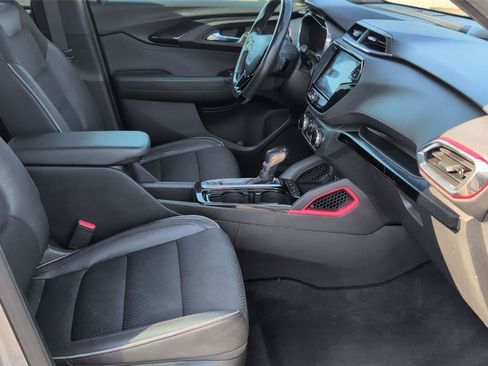 Used 2021 Chevrolet TrailBlazer RS w/ Convenience Package FWD image 37