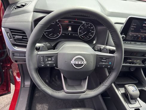 New 2026 Nissan Rogue SV w/ Cold Weather Package AWD/4WD image 16