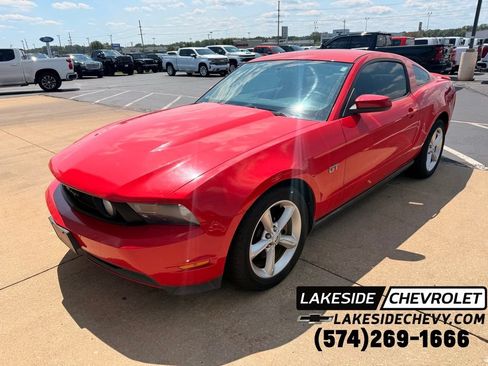 Used 2010 Ford Mustang GT RWD image 1