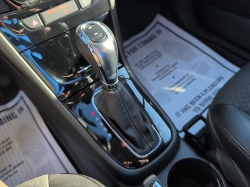 Used 2019 Buick Encore Preferred image 22