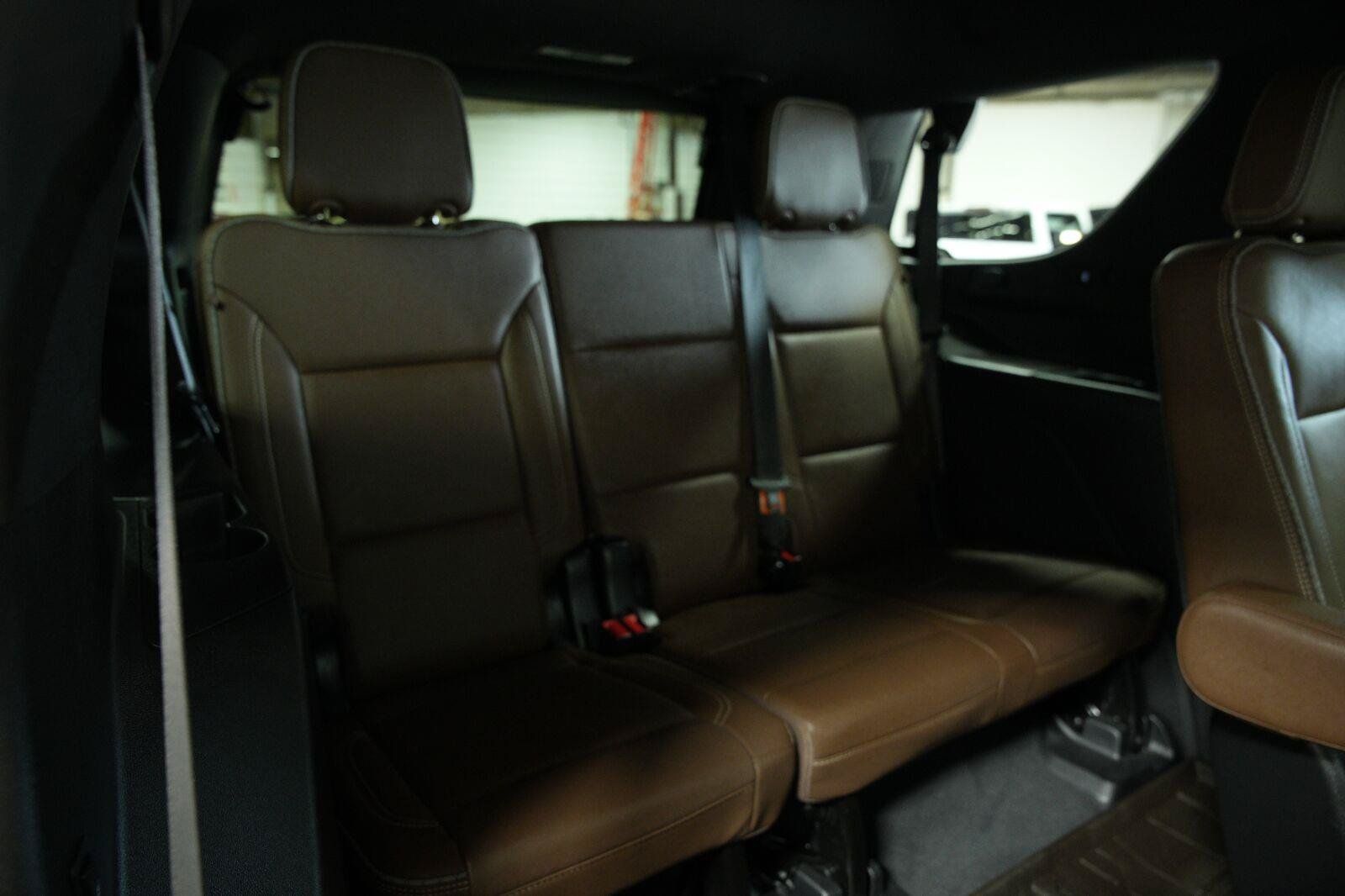 Certified 2023 Chevrolet Tahoe High Country AWD/4WD image 21