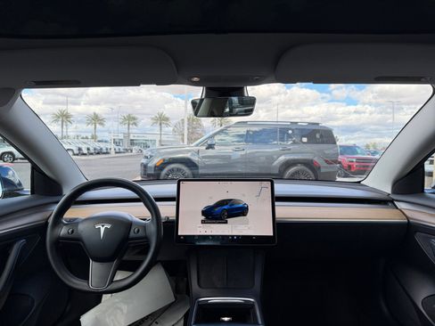 Used 2022 Tesla Model 3 Long Range image 20
