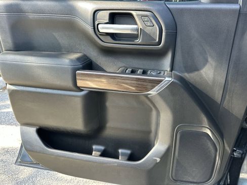 Used 2019 Chevrolet Silverado 1500 LT w/ All-Star Edition image 28