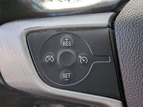 Used 2019 GMC Canyon SLE image 12