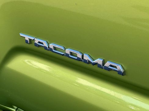Certified 2023 Toyota Tacoma TRD Sport w/ Advanced Technology Package AWD/4WD image 30