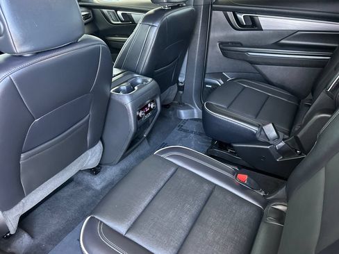 Certified 2026 Buick Enclave Preferred FWD image 14