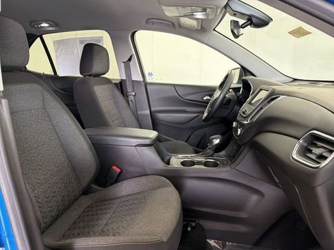Certified 2024 Chevrolet Equinox LT w/ LPO, Floor Liner Package FWD image 20