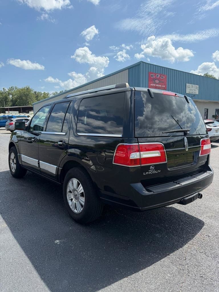 Used 2013 Lincoln Navigator 2WD w/ HD Trailer Tow Pkg image 5