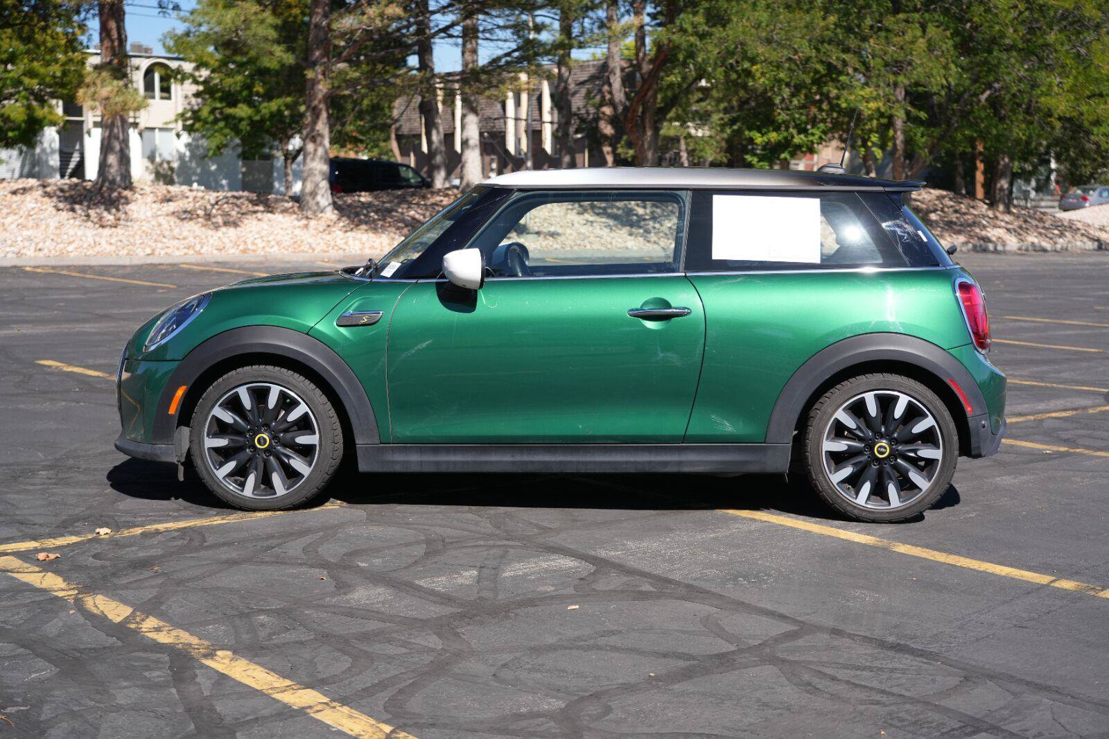 Used 2023 MINI Cooper SE FWD image 2