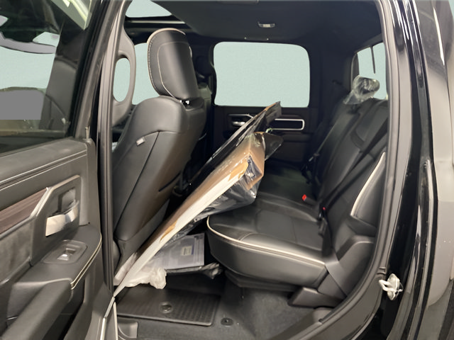 New 2026 RAM 2500 Laramie w/ Night Edition AWD/4WD image 20