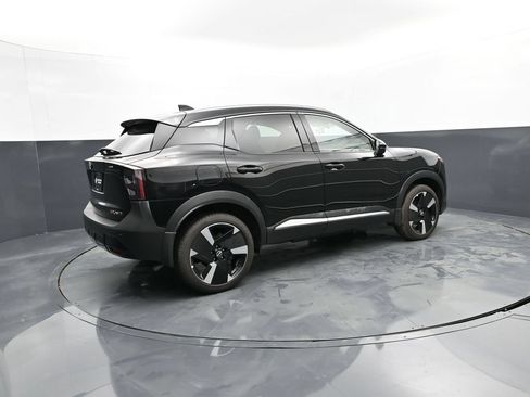 Certified 2025 Nissan Kicks SR AWD/4WD image 5