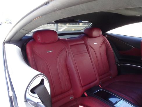 Used 2015 Mercedes-Benz S 63 AMG 4MATIC Coupe image 20