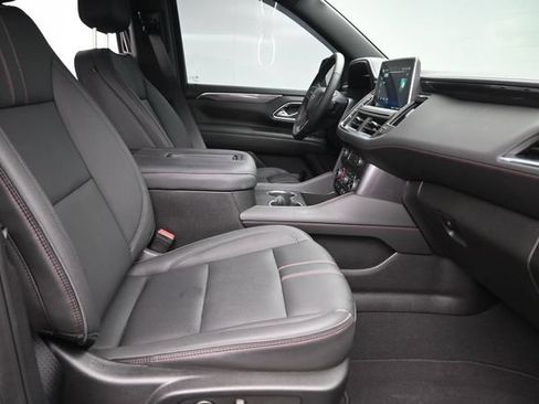 Used 2024 Chevrolet Tahoe RST w/ Luxury Package AWD/4WD image 28