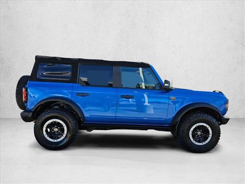 Used 2021 Ford Bronco Badlands image 4