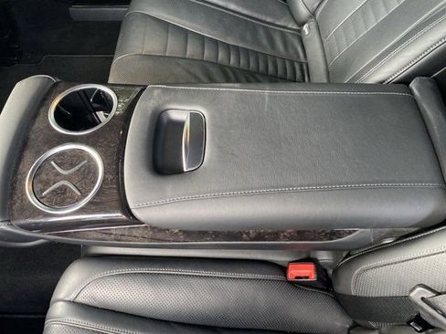 Used 2015 Mercedes-Benz S 550 4MATIC Sedan image 16