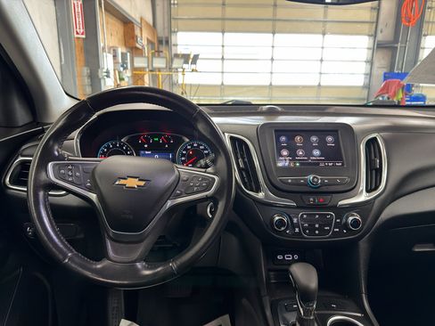Used 2022 Chevrolet Equinox LT image 29