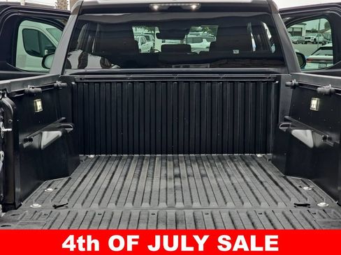 Used 2025 Toyota Tacoma SR5 AWD/4WD image 12