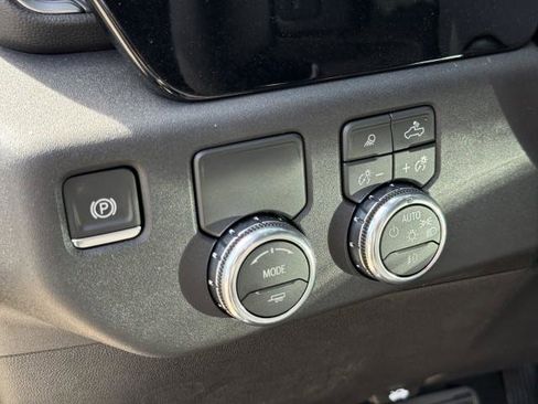 New 2026 GMC Sierra 1500 SLT w/ SLT Premium Plus Package image 26