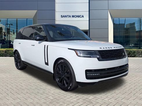 New 2026 Land Rover Range Rover Long Wheelbase SE image 7