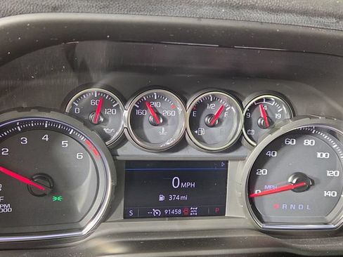 Used 2020 Chevrolet Silverado 1500 LT w/ LT Value Package AWD/4WD image 16