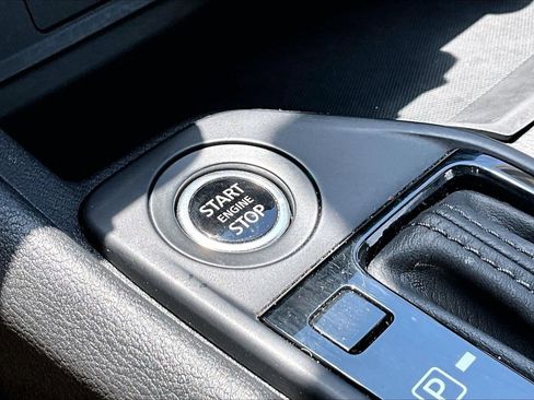Used 2024 Nissan Sentra S FWD image 25