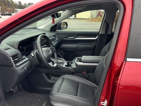 Used 2026 GMC Terrain Denali image 9