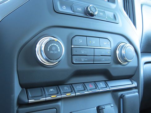 New 2026 GMC Sierra 1500 Pro image 25