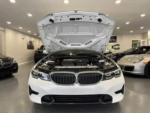 Used 2020 BMW 330i Sedan w/ Convenience Package RWD image 44