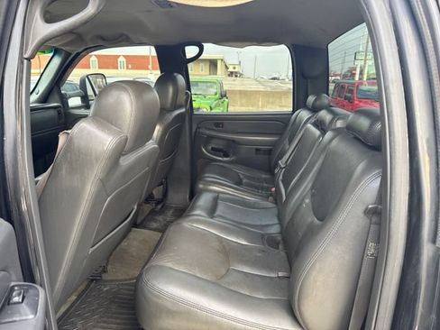 Used 2007 Chevrolet Silverado 2500 LT w/ Heavy-Duty Power Package AWD/4WD image 10
