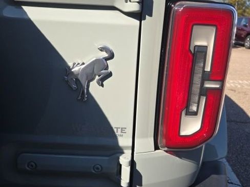 Used 2023 Ford Bronco Outer Banks image 24