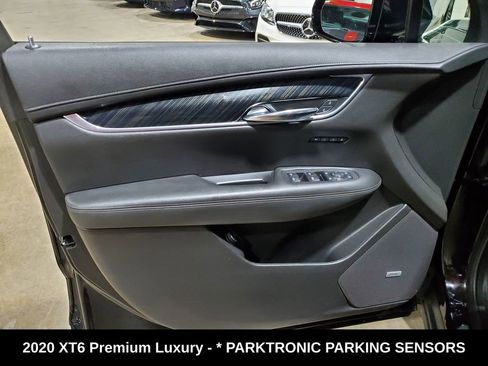 Used 2020 Cadillac XT6 Premium Luxury w/ LPO, Floor Liner Package FWD image 8