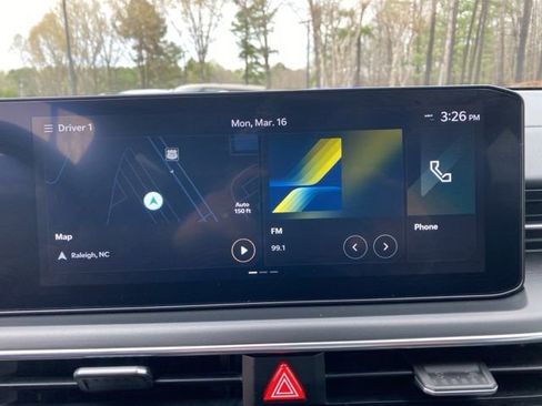 Used 2025 Kia K5 GT-Line w/ GT-Line Premium Package image 12