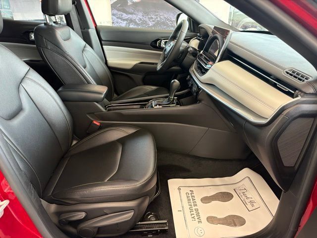 Used 2025 Jeep Compass Limited AWD/4WD image 9