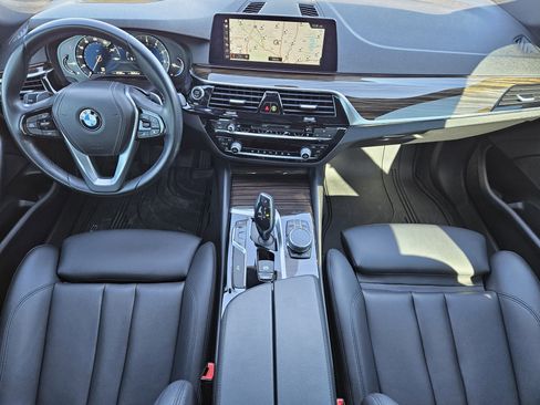 Used 2018 BMW 530i image 27