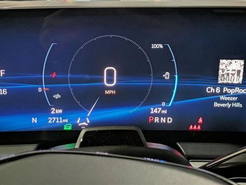 Used 2025 Cadillac Optiq Sport 1 AWD/4WD image 11