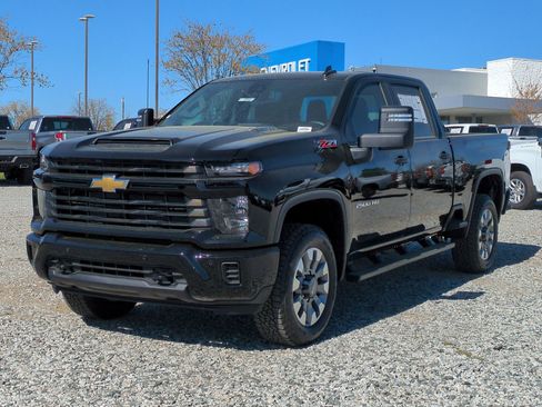 New 2026 Chevrolet Silverado 2500 Custom w/ Custom Value Package AWD/4WD image 5