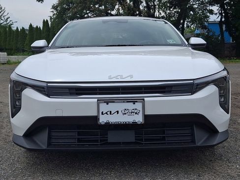 Certified 2025 Kia K4 FWD image 2