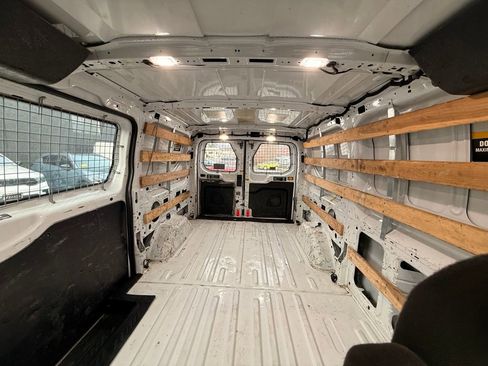 Used 2018 Ford Transit 250 130 Low Roof w/ Exterior Upgrade Package image 23