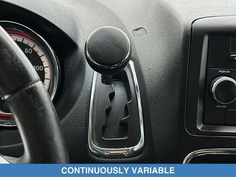 Used 2013 Dodge Grand Caravan SE FWD image 23