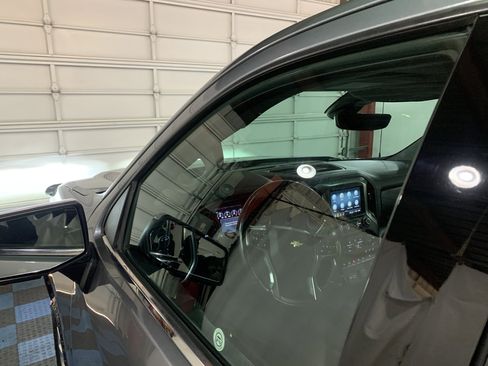 Used 2021 Chevrolet Silverado 1500 LTZ w/ LTZ Premium Package image 10