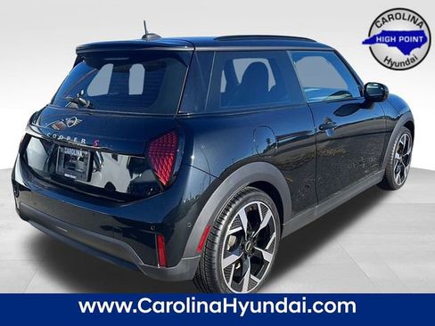 Used 2025 MINI Cooper S image 7