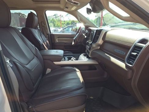 Used 2019 RAM 2500 Laramie AWD/4WD image 15
