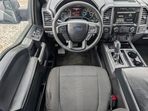 Used 2015 Ford F150 XLT w/ Equipment Group 302A Luxury image 8