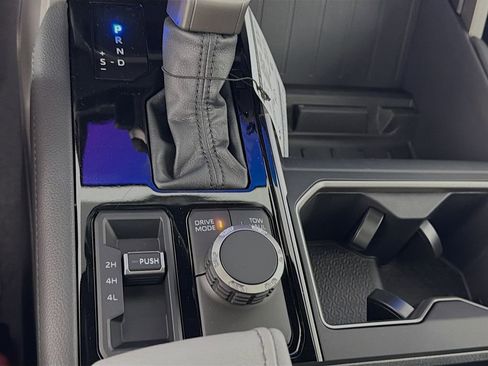 New 2026 Toyota Tundra Limited AWD/4WD image 21